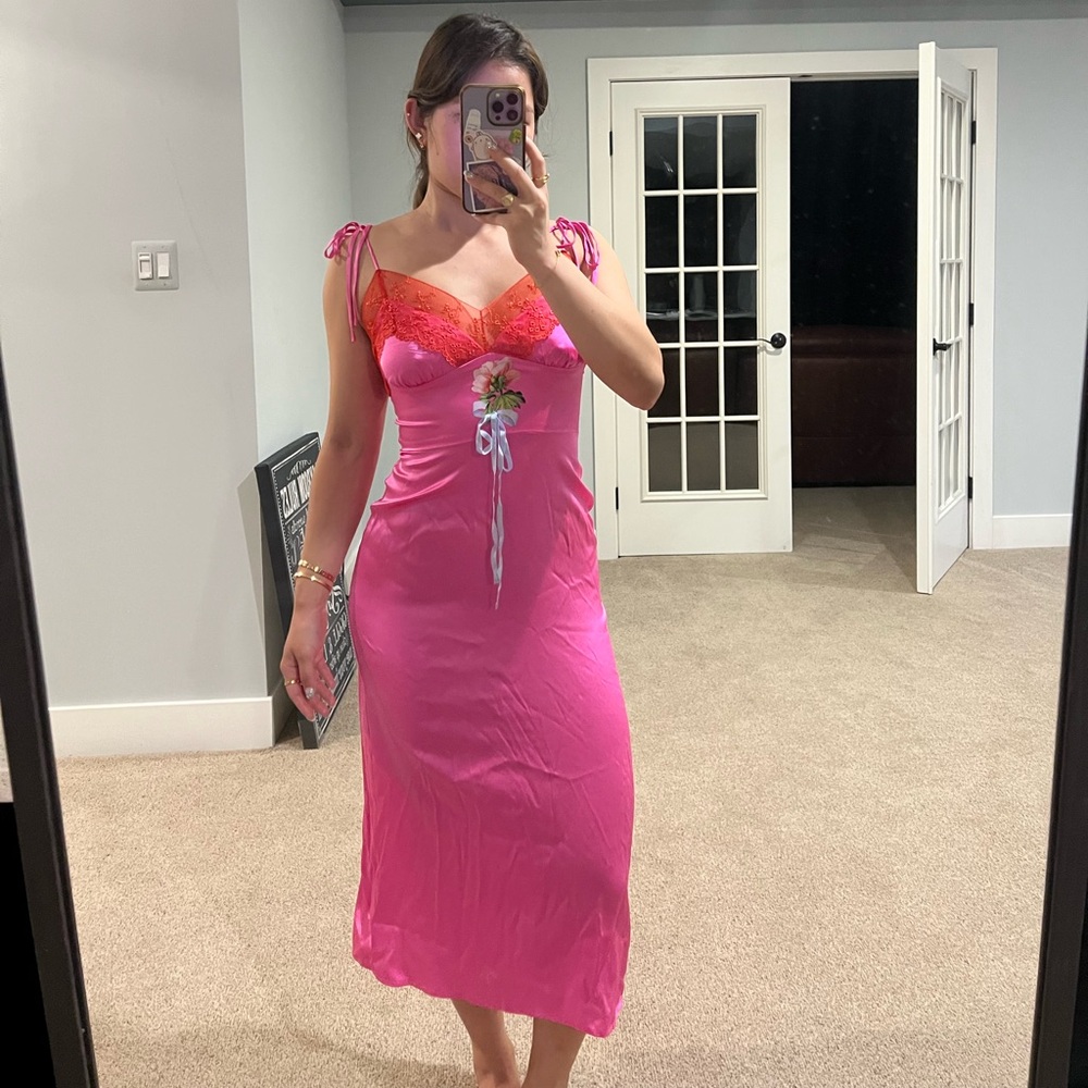 SEND OFFERS NWT Cynthia Rowley iris silk slip dress pink